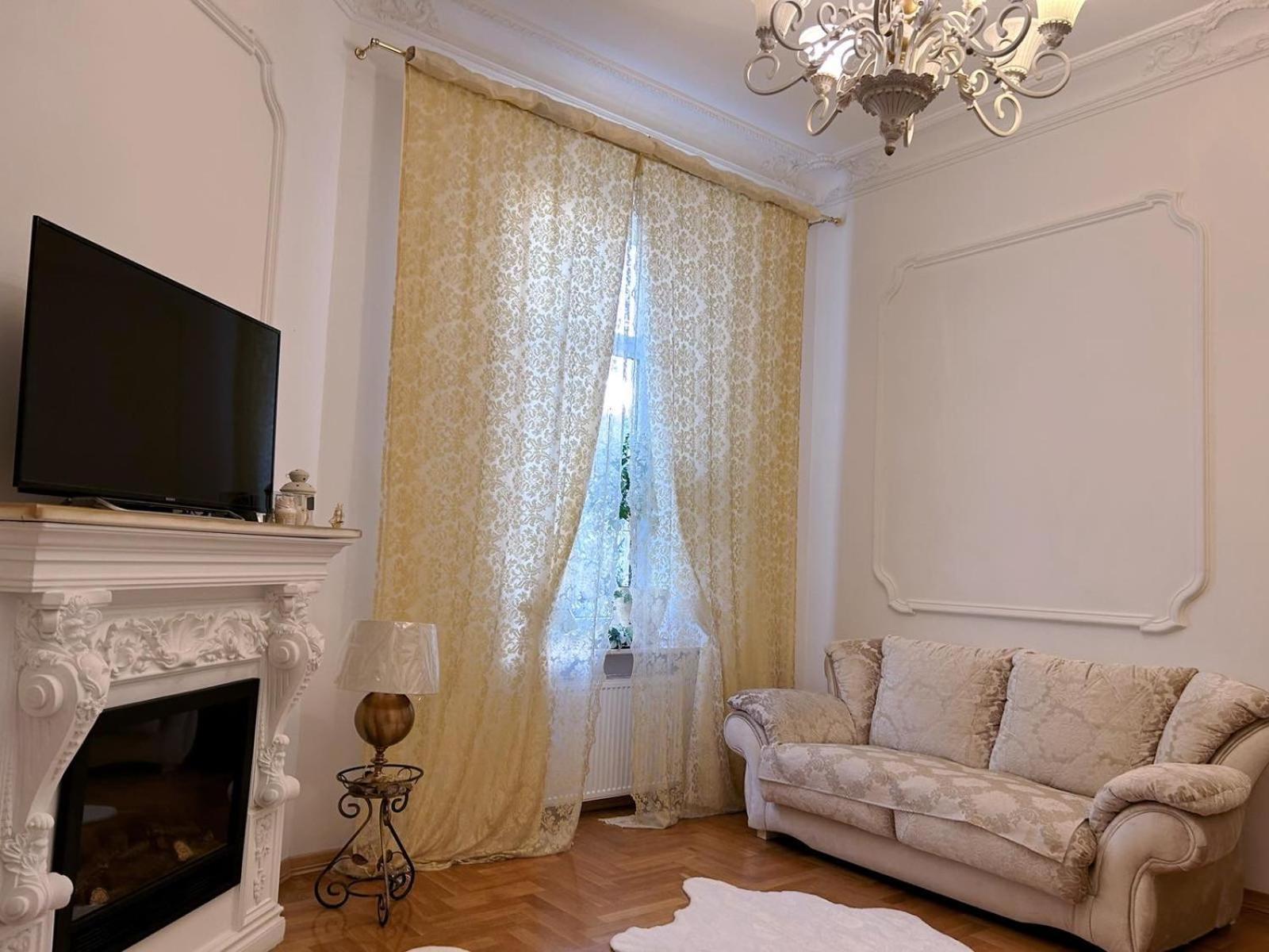 Goldenapartmentlviv Exteriör bild