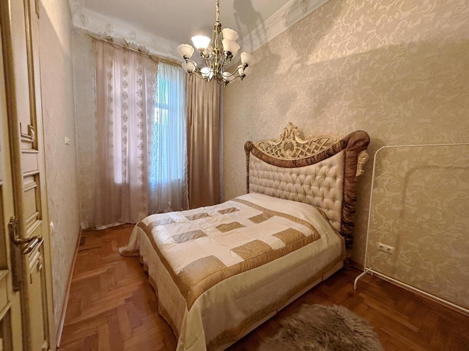 Goldenapartmentlviv Exteriör bild